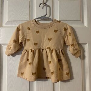 Rylee & Cru Cool Cat Beige & Orange Raglan Dress 3-6 months